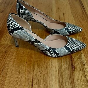 NWOB J. Crew Lucie Snakeskin Embossed Leather D'Orsay Heels Size 9